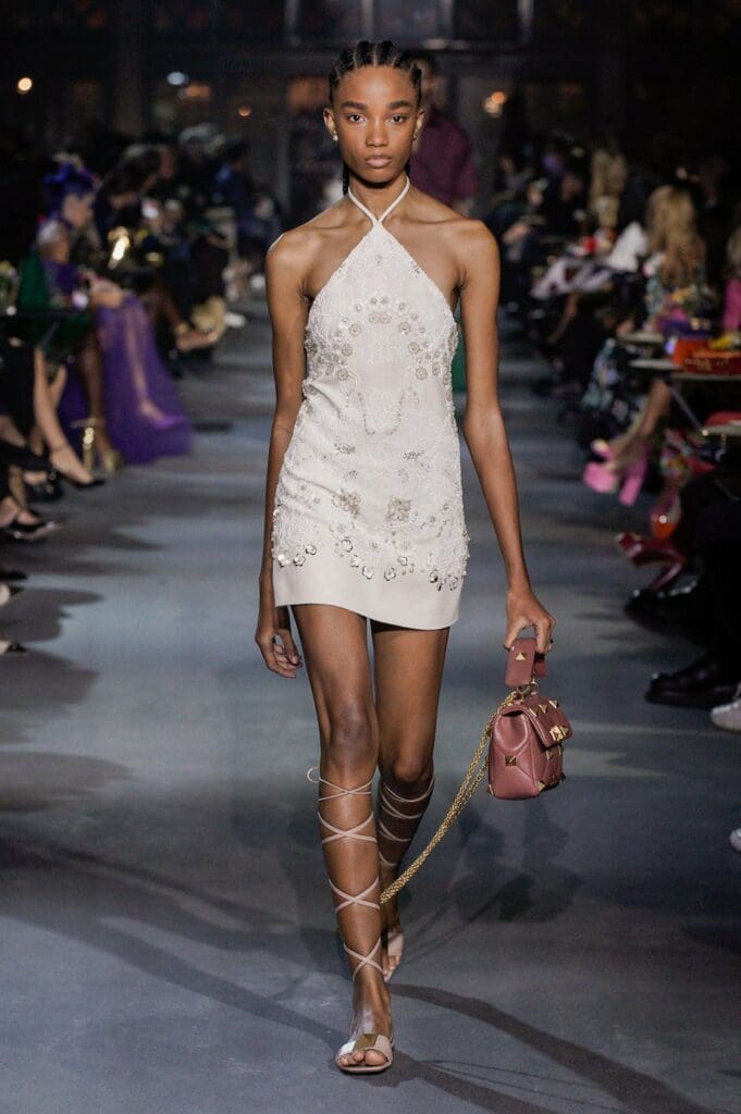 ヴァレンティノ春夏2022年 RUNWAY マガジン