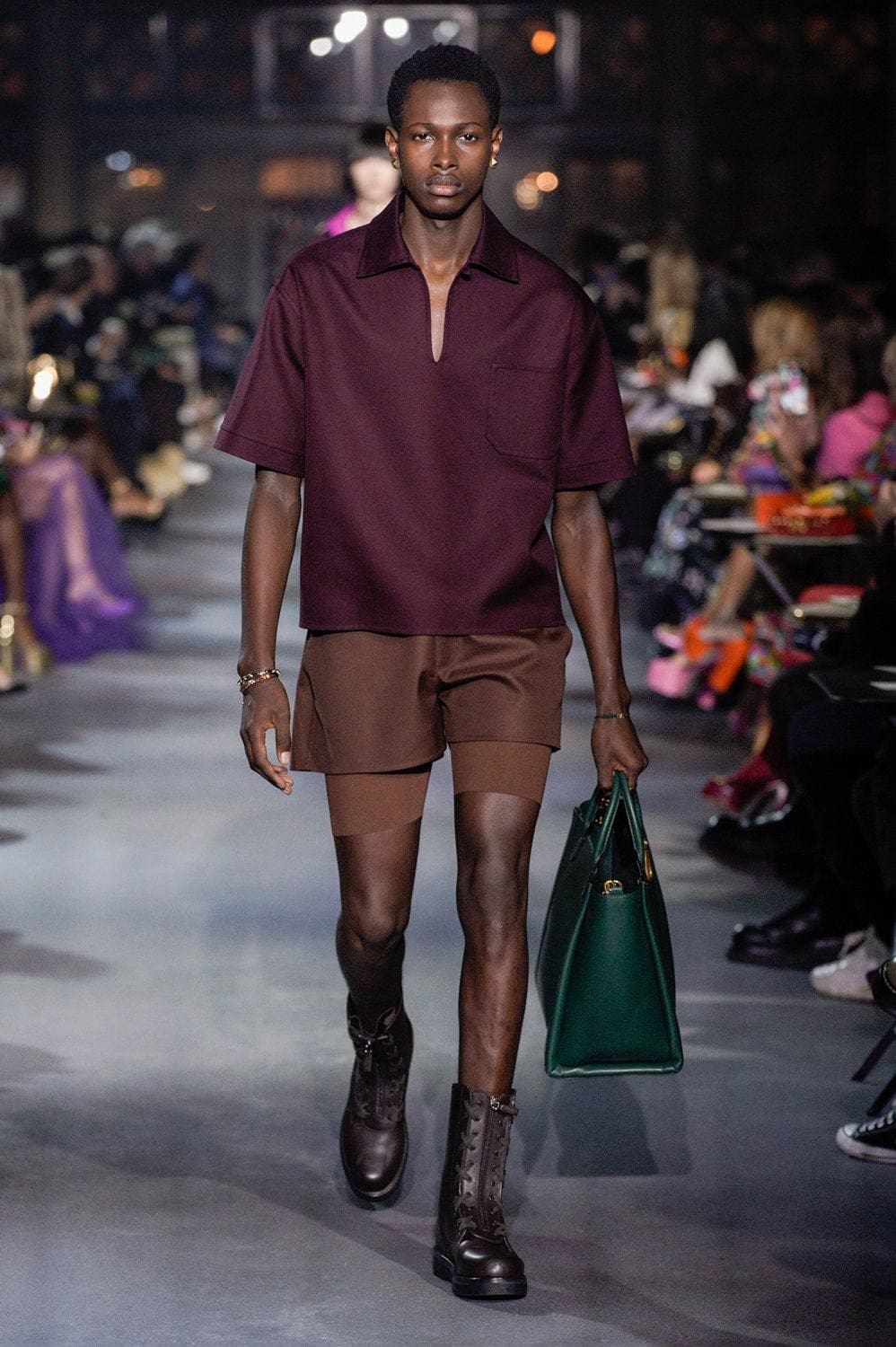 Valentino Primavera Verano 2022 de RUNWAY REVISTA