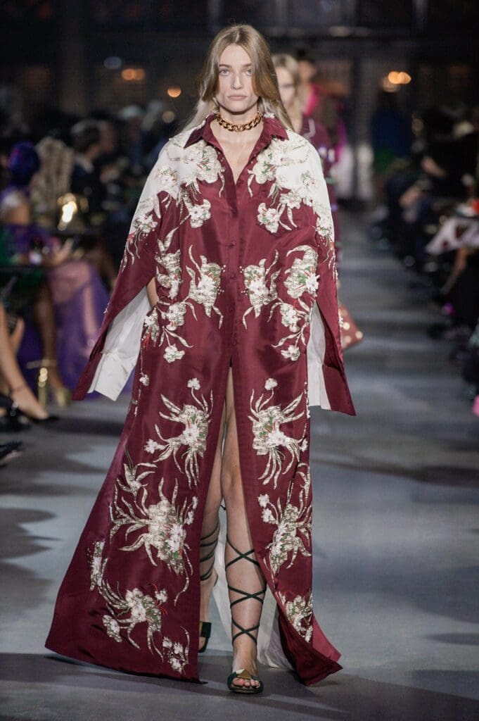 ヴァレンティノ春夏2022年 RUNWAY マガジン