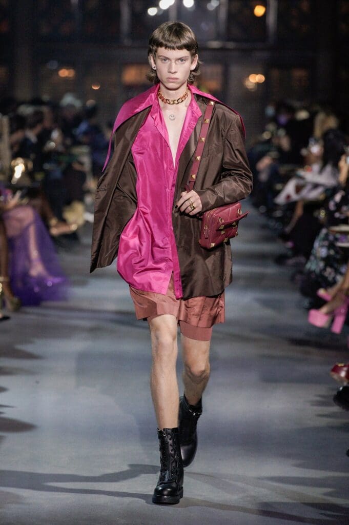 ヴァレンティノ春夏2022年 RUNWAY マガジン