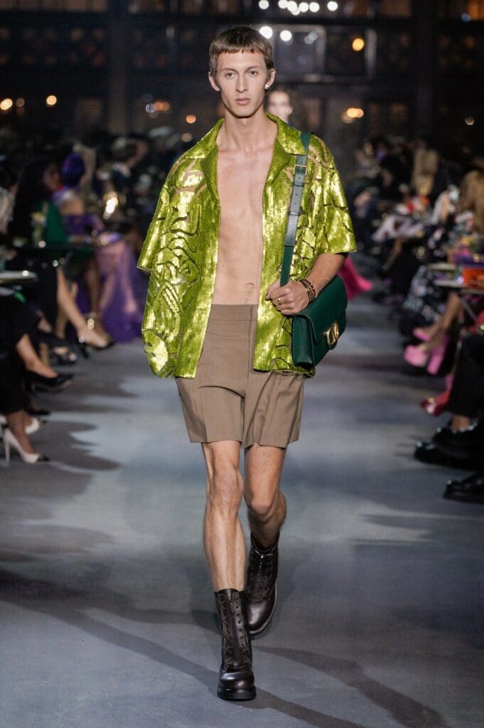 ヴァレンティノ春夏2022年 RUNWAY マガジン