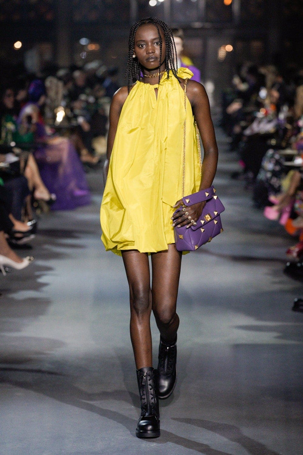 Valentino Primavera Verano 2022 de RUNWAY REVISTA