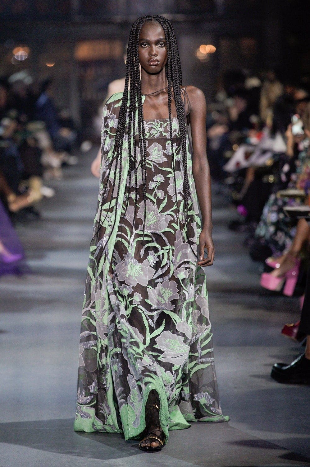 Valentino Primavera Verano 2022 de RUNWAY REVISTA