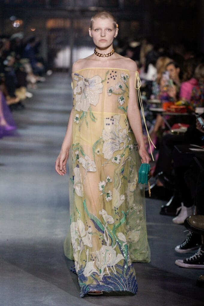 ヴァレンティノ春夏2022年 RUNWAY マガジン