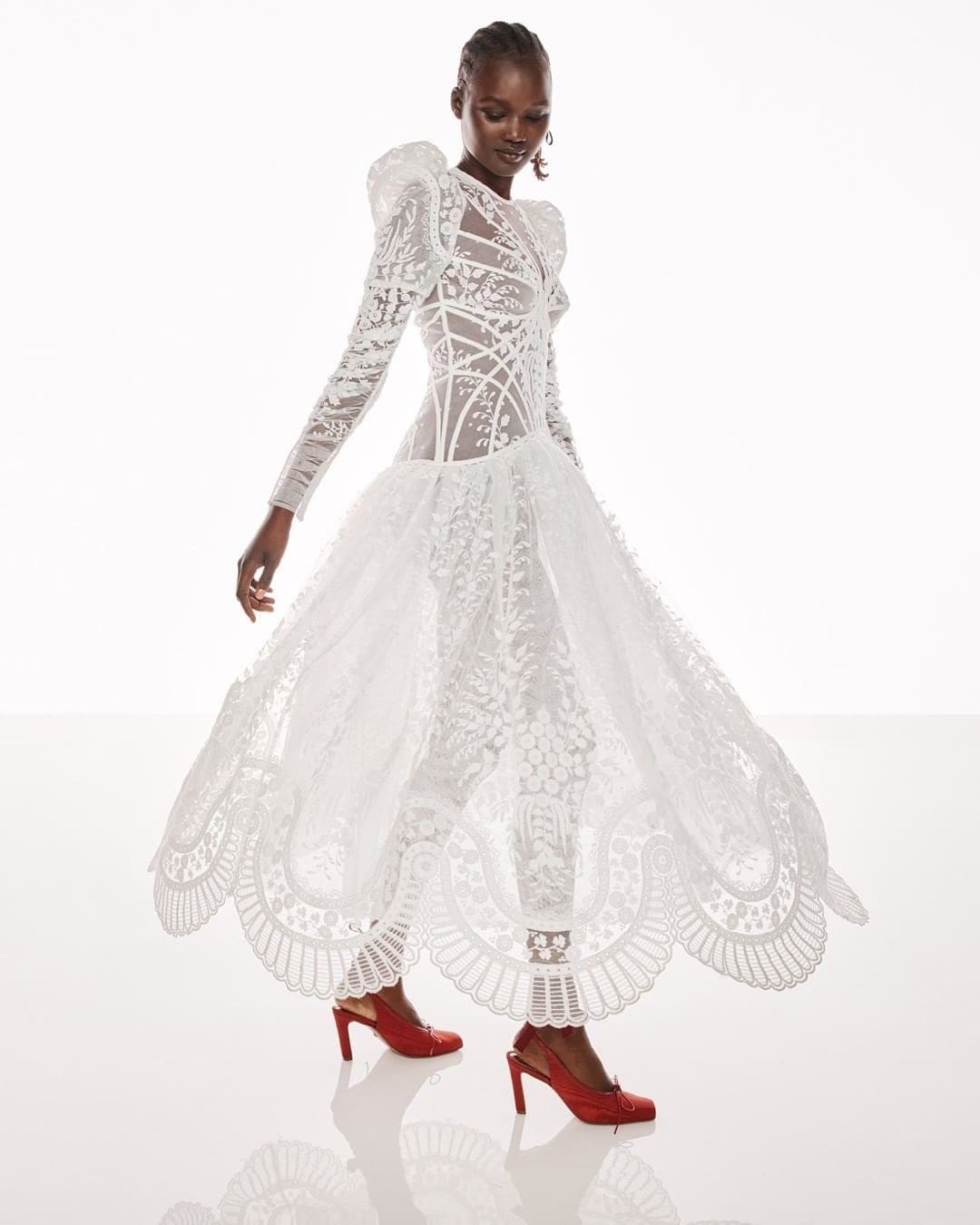 Zimmermann Spring 2022 Detalles por RUNWAY REVISTA