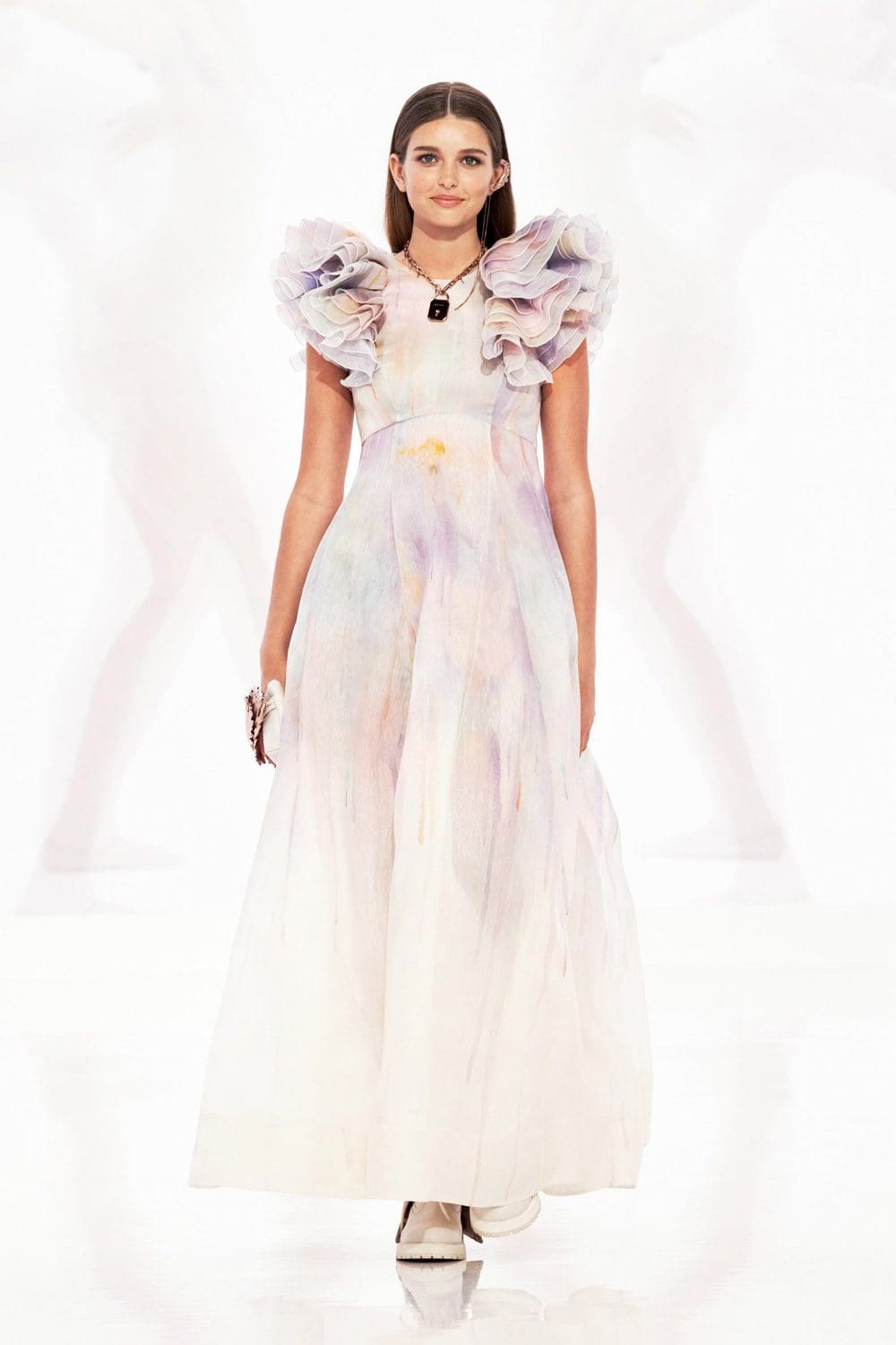 Zimmermann Spring 2022 por RUNWAY REVISTA