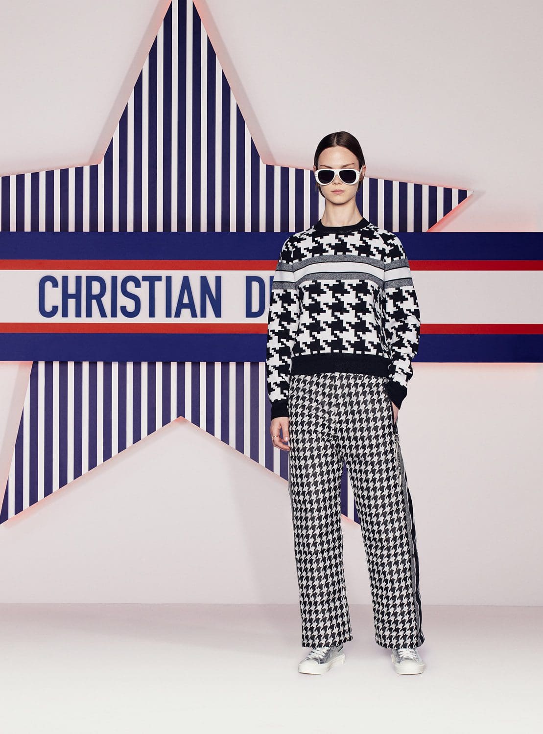 Dior Alps Capsule Cruise 2022 di RUNWAY MAGAZINE