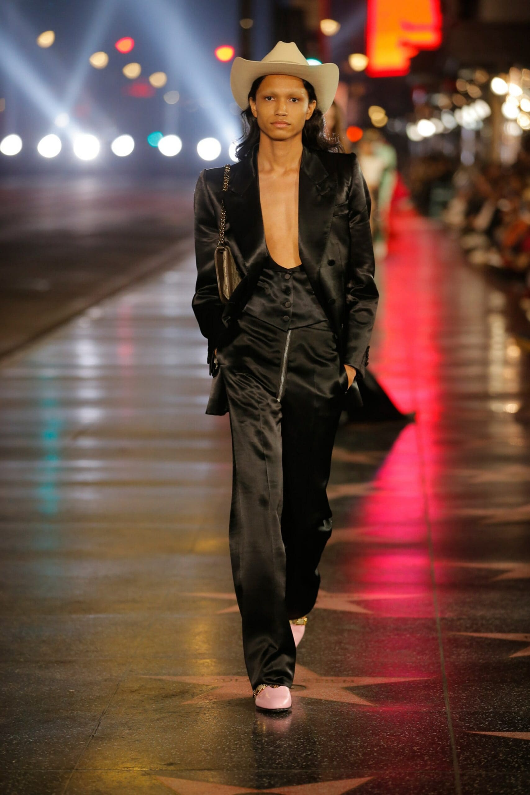 Gucci Hollywood Love Parade primavera 2022 de RUNWAY REVISTA