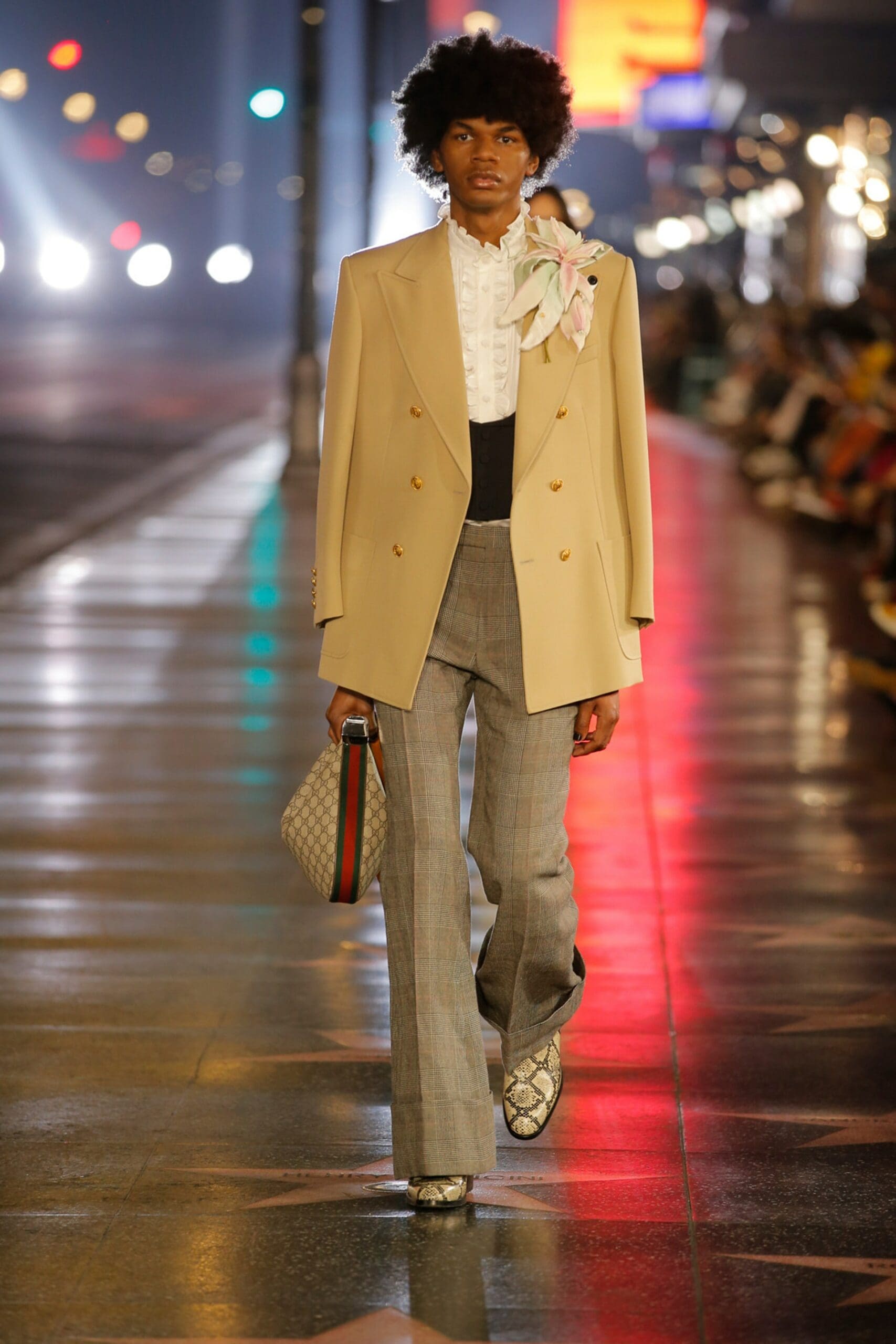 Gucci Hollywood Love Parade primavera 2022 de RUNWAY REVISTA