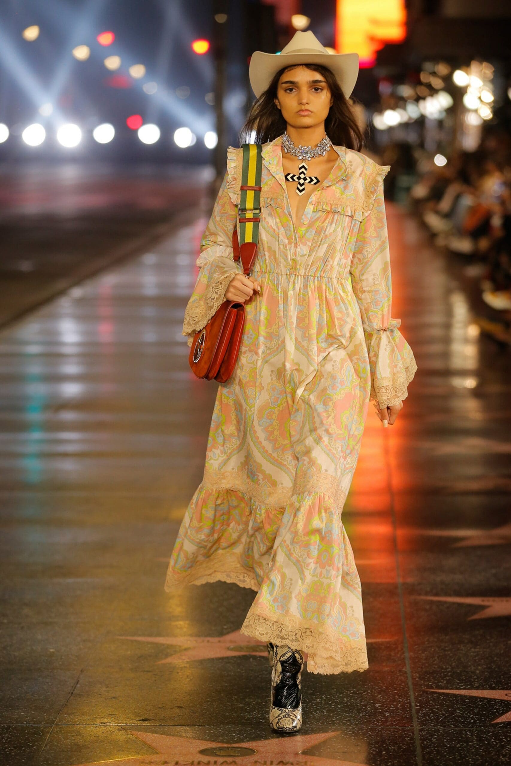 Gucci Hollywood Love Parade primavera 2022 de RUNWAY REVISTA