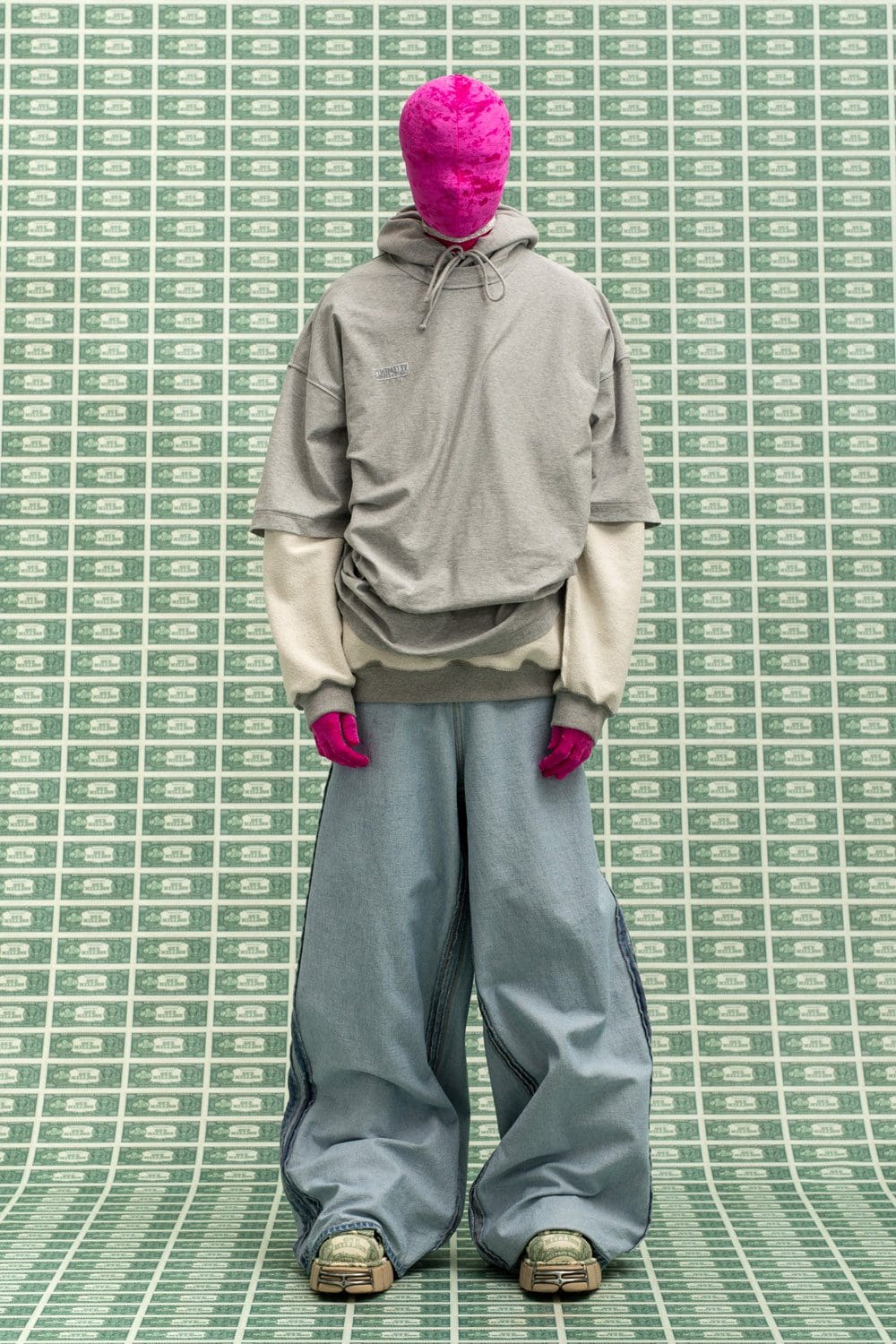Vetements Fall Winter 2022-2023 by RUNWAY MAGAZINE