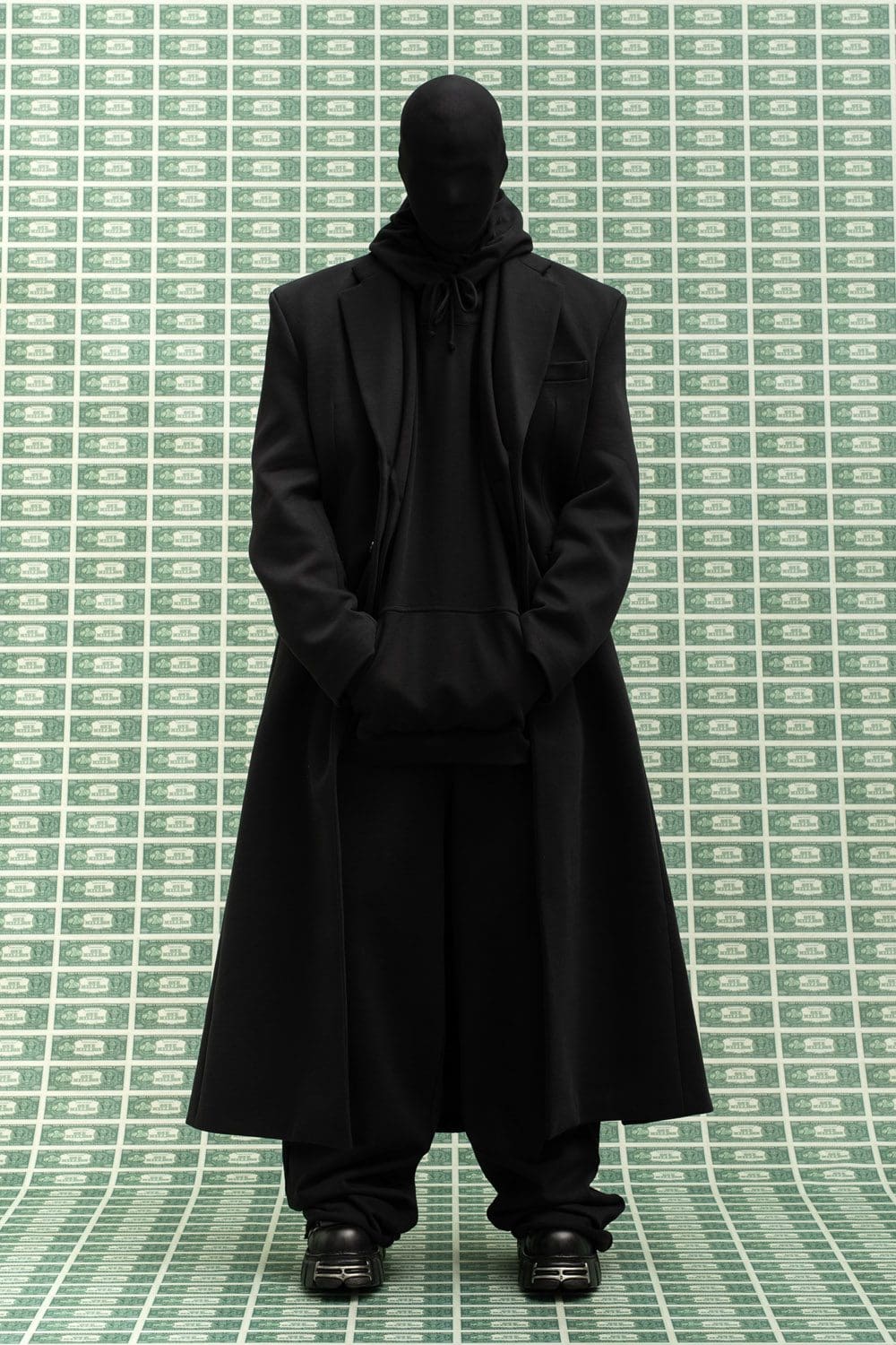 Vetements Fall Winter 2022-2023 by RUNWAY MAGAZINE