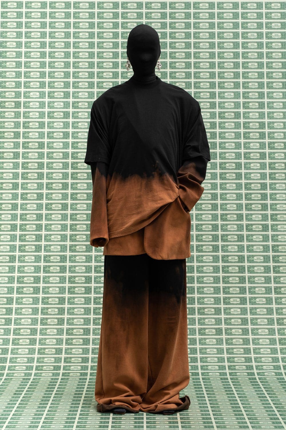 Vetements Fall Winter 2022-2023 by RUNWAY MAGAZINE