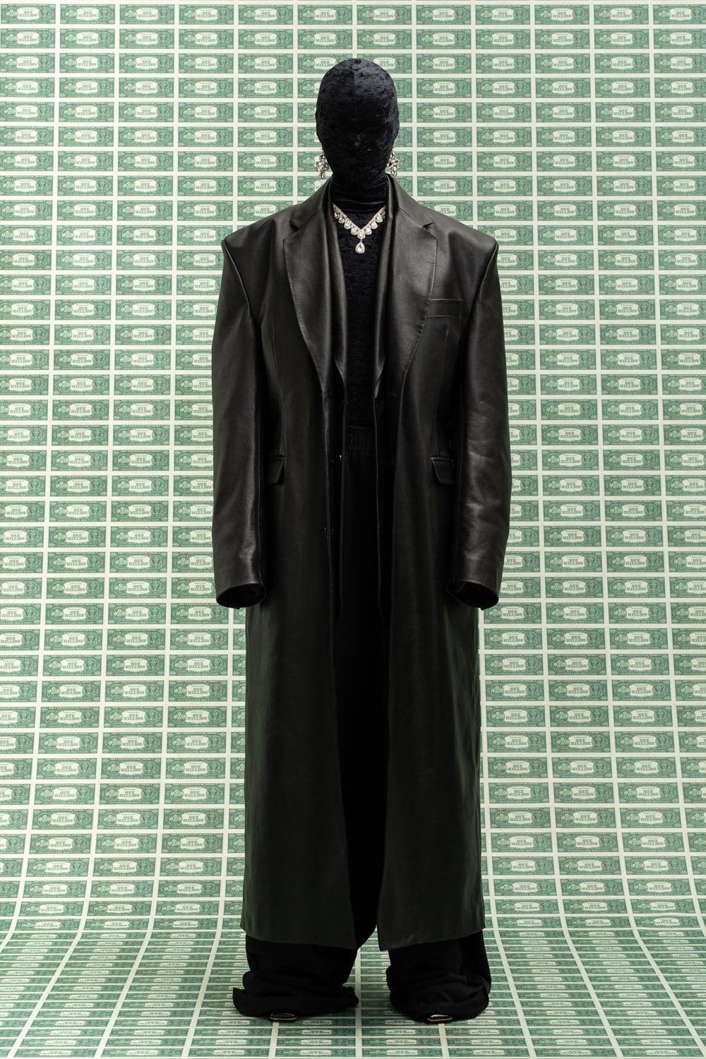 Vetements Fall Winter 2022-2023 by RUNWAY MAGAZINE