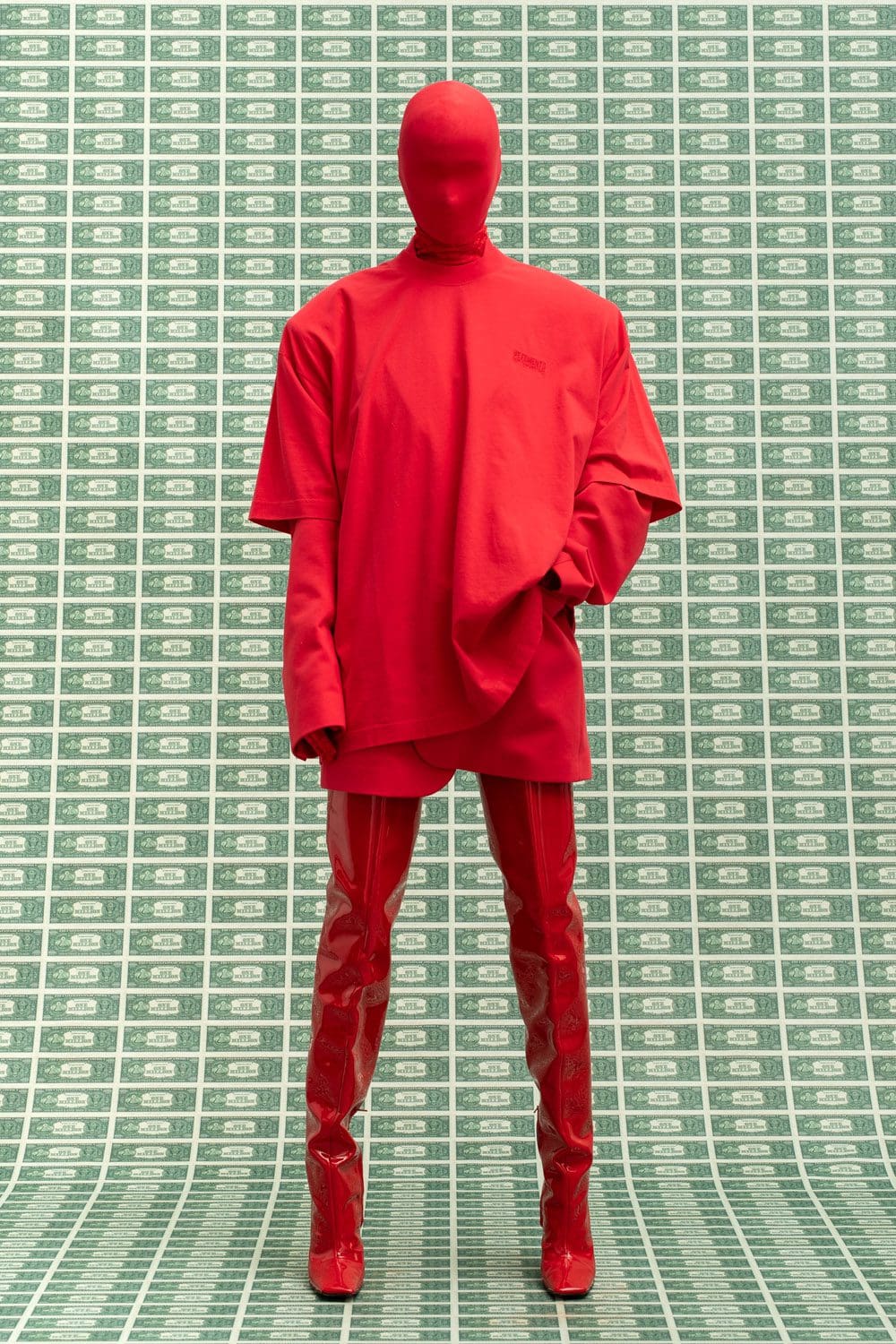 Vetements Fall Winter 2022-2023 by RUNWAY MAGAZINE