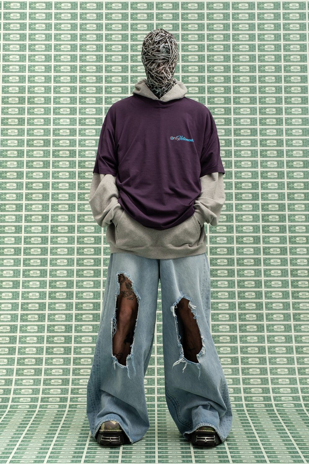 Vetements Fall Winter 2022-2023 by RUNWAY MAGAZINE