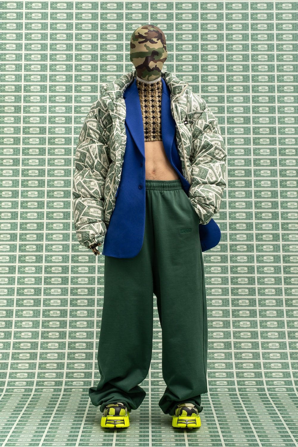 Vetements Fall Winter 2022-2023 by RUNWAY MAGAZINE