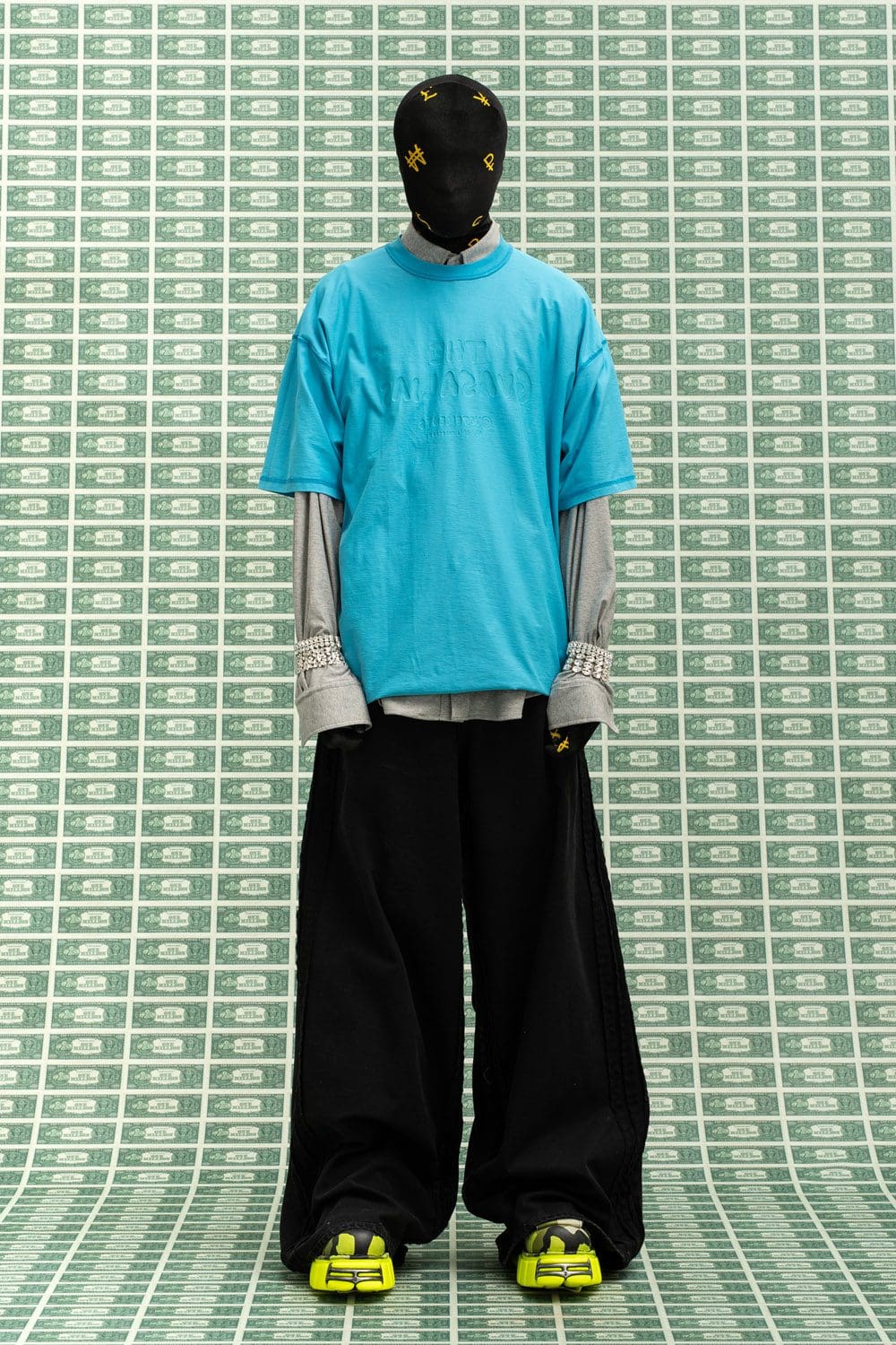 Vetements Fall Winter 2022-2023 by RUNWAY MAGAZINE