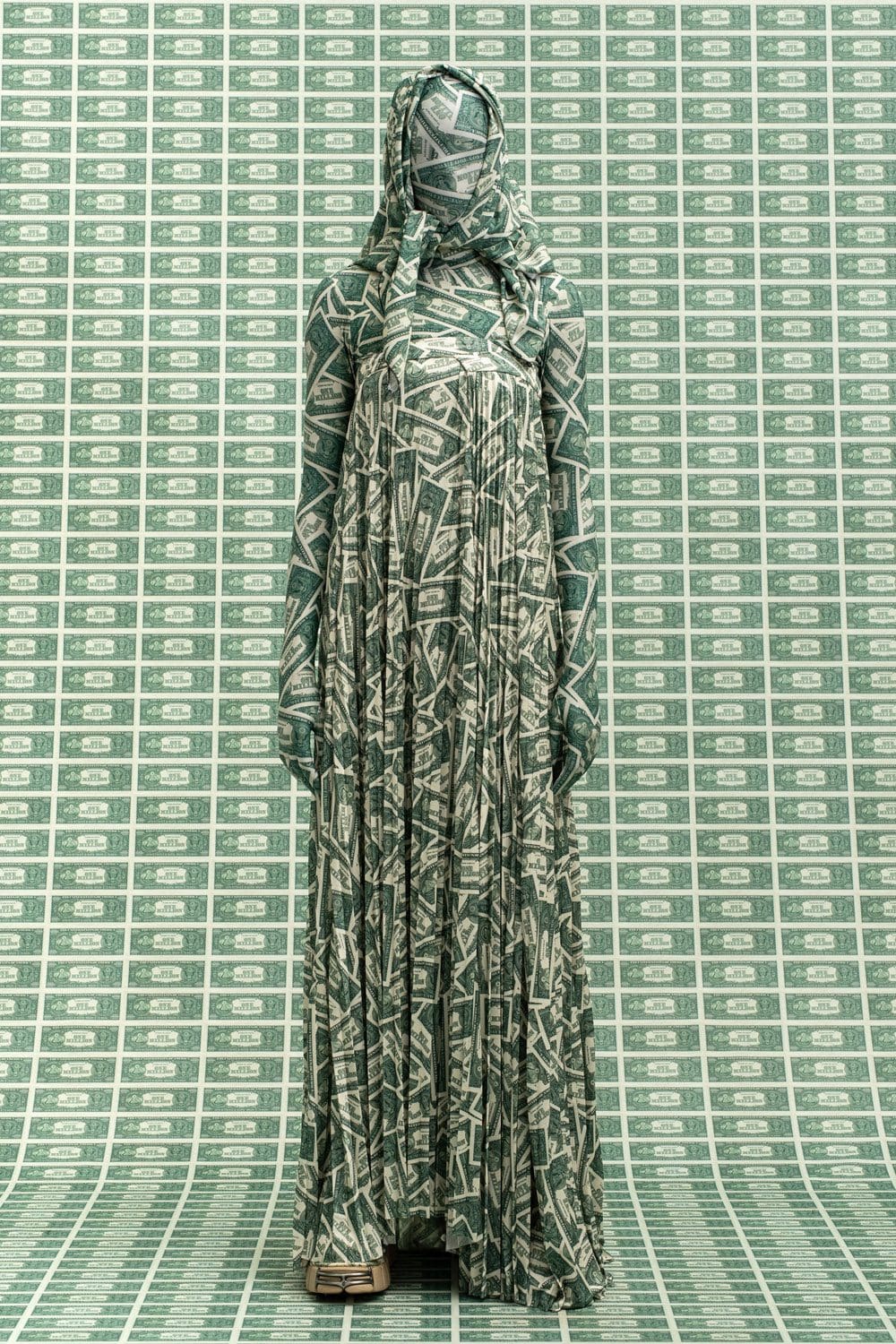 Vetements Fall Winter 2022-2023 by RUNWAY MAGAZINE