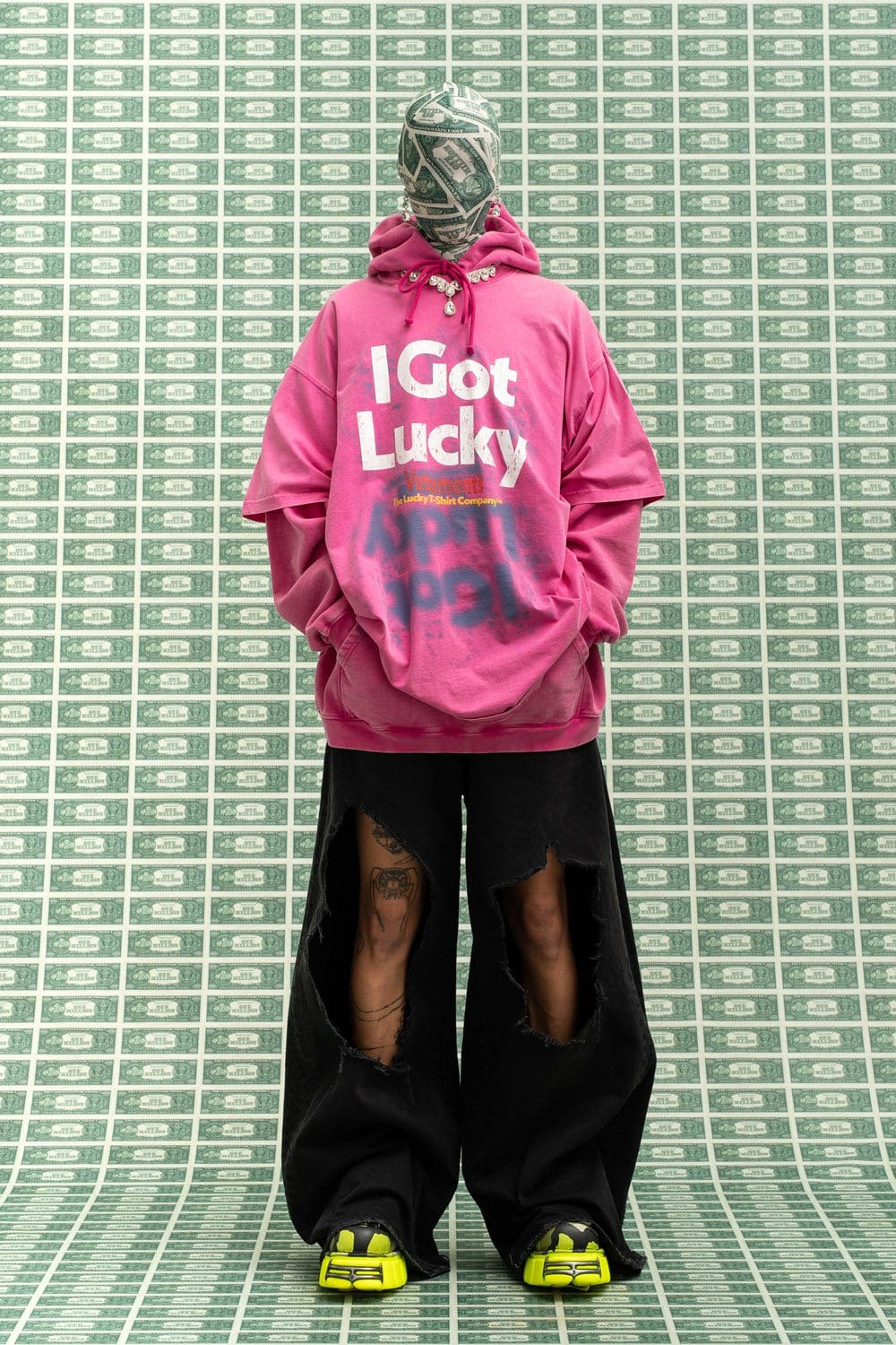 Vetements Fall Winter 2022-2023 by RUNWAY MAGAZINE