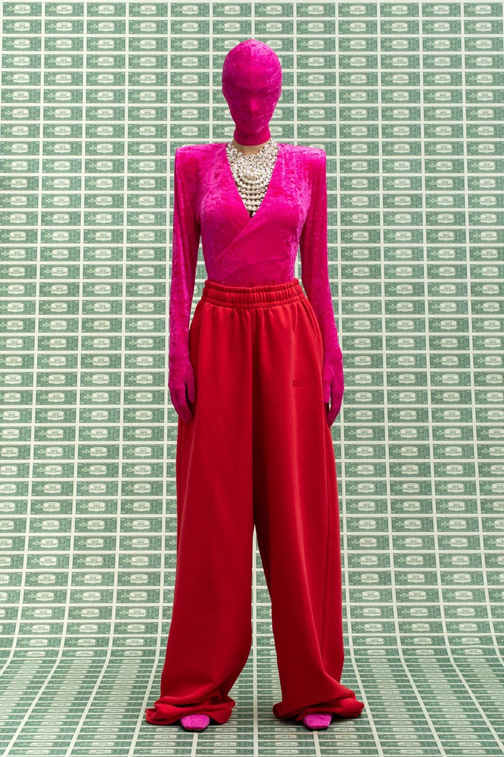 Vetements Fall Winter 2022-2023 by RUNWAY MAGAZINE