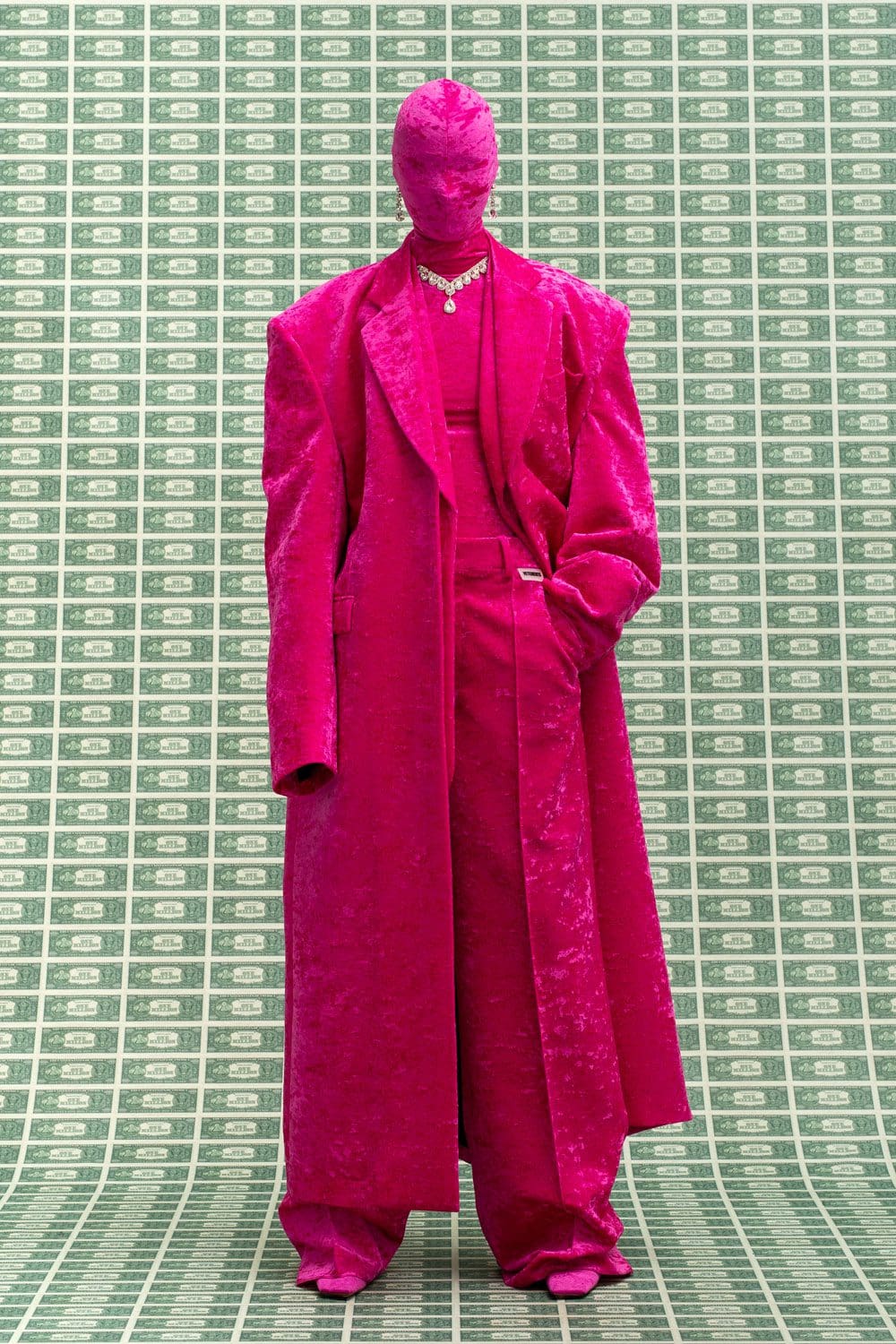 Vetements Fall Winter 2022-2023 by RUNWAY MAGAZINE