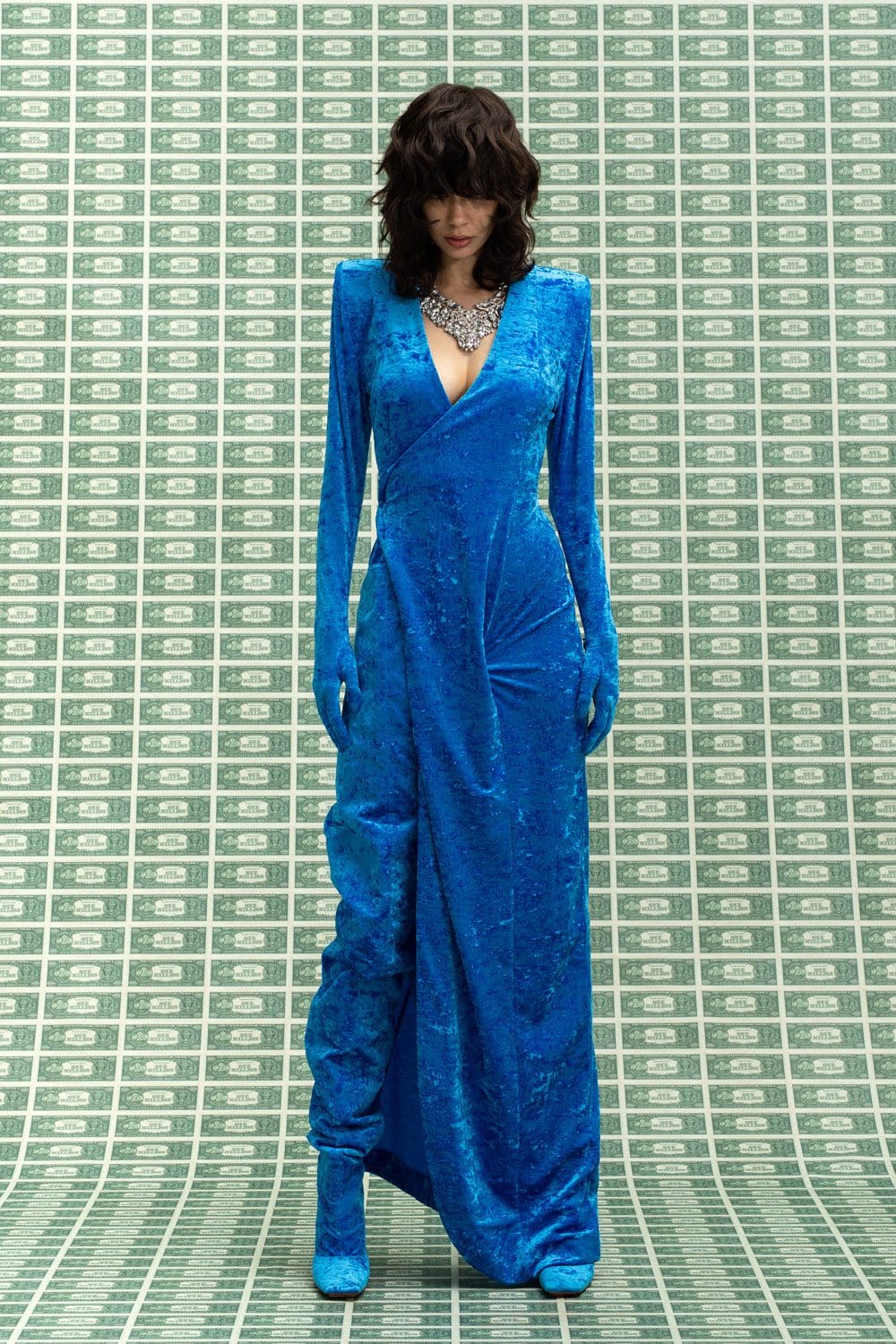 Vetements Fall Winter 2022-2023 by RUNWAY MAGAZINE