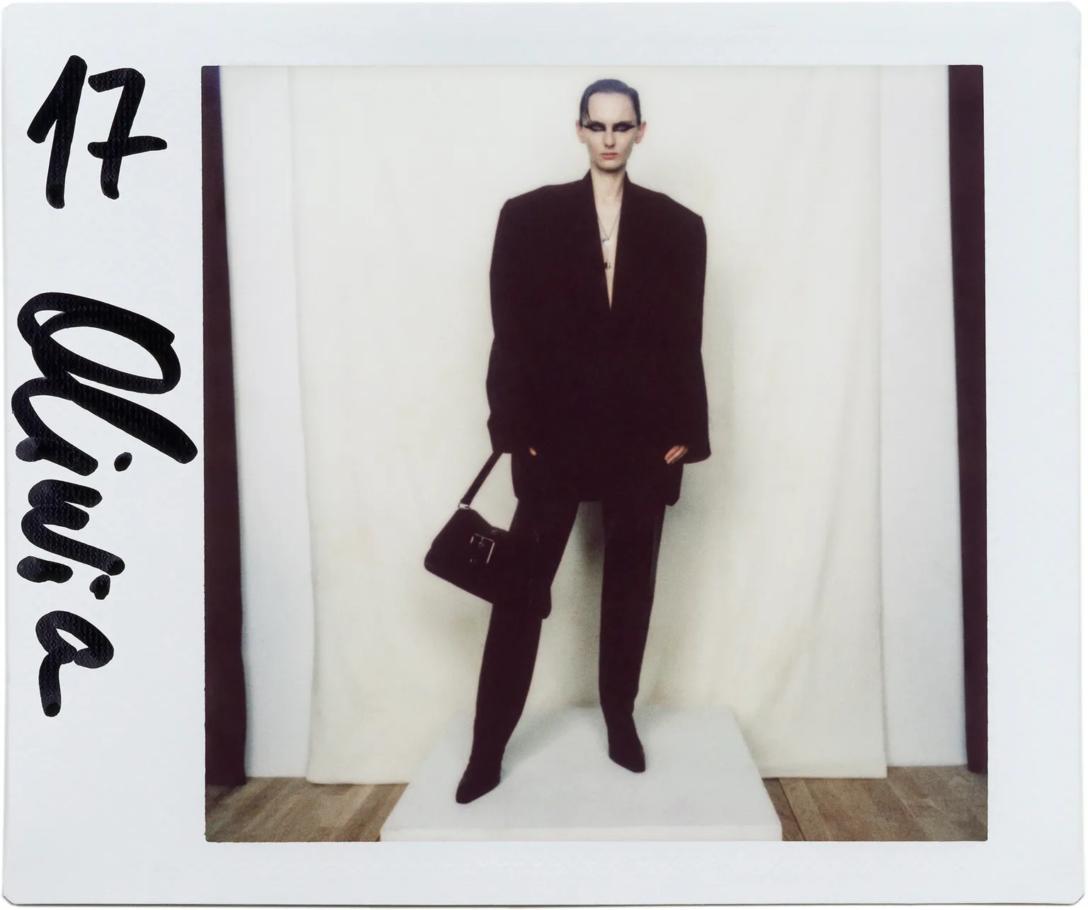 Balenciaga 2022 秋季 The Lost Tape Lookbook RUNWAY 杂志