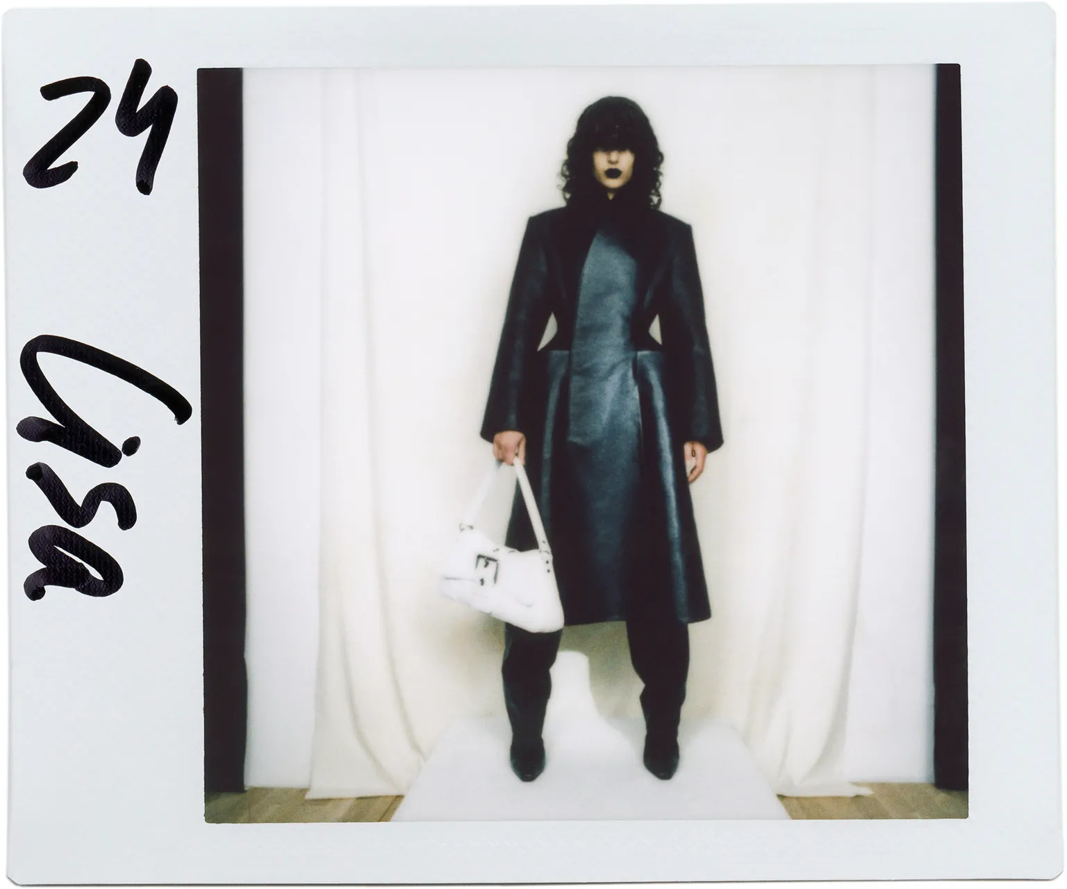 Balenciaga 2022 秋季 The Lost Tape Lookbook RUNWAY 杂志