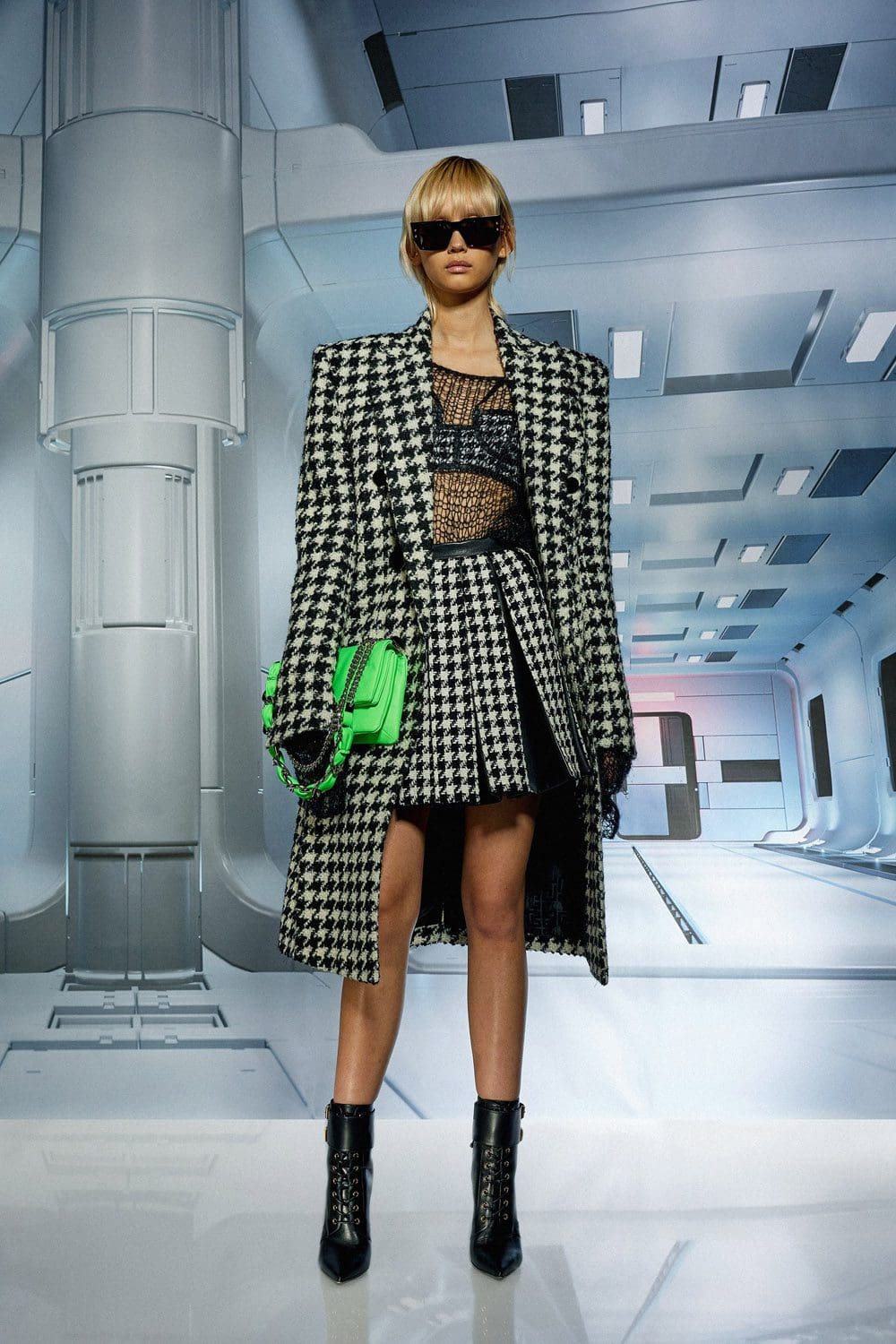 Balmain PreFall 2022 by RUNWAY MAGAZINE