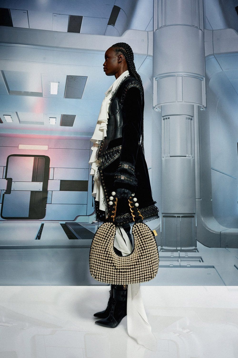 Balmain PreFall 2022 by RUNWAY MAGAZINE