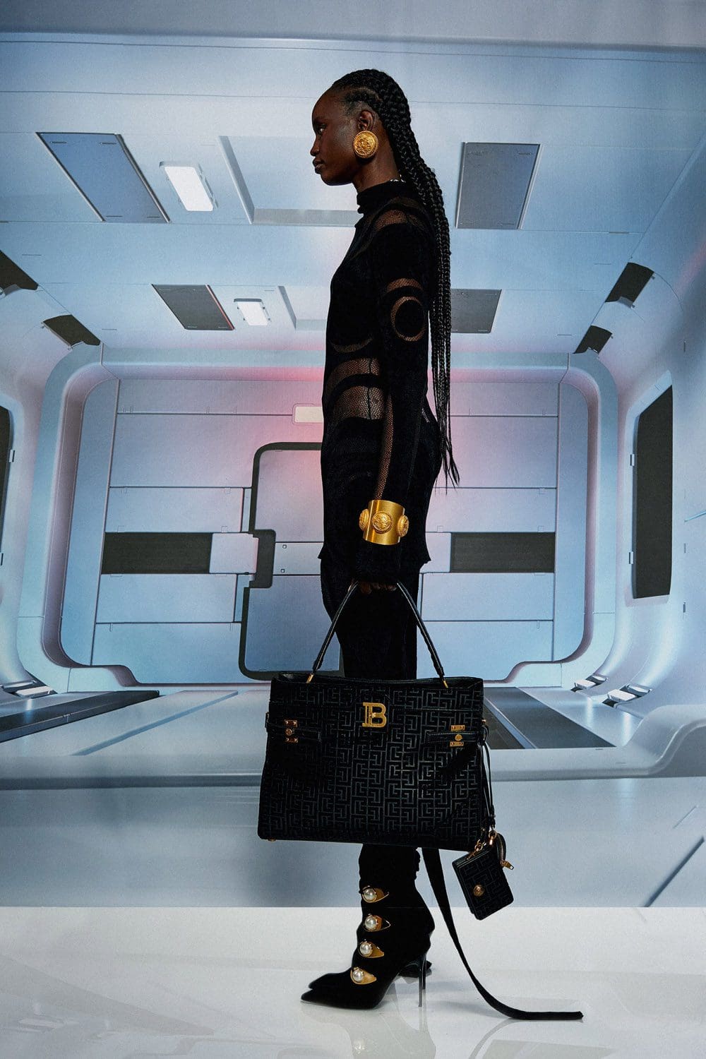 Balmain PreFall 2022 by RUNWAY MAGAZINE