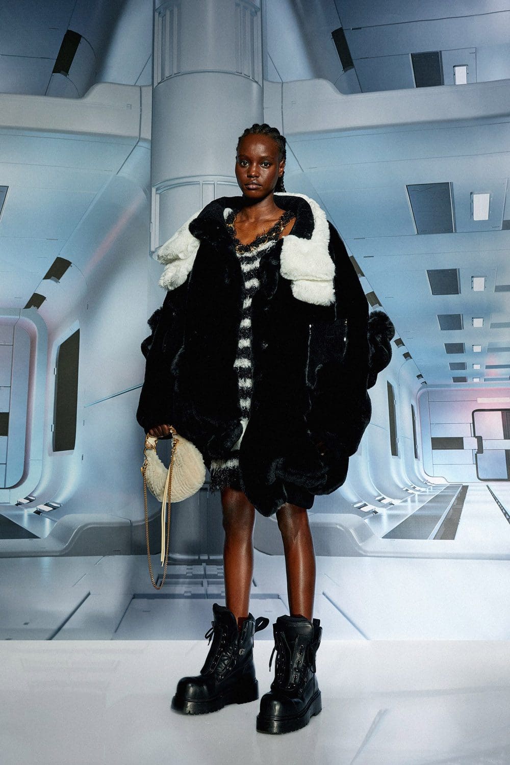 Balmain PreFall 2022 by RUNWAY MAGAZINE