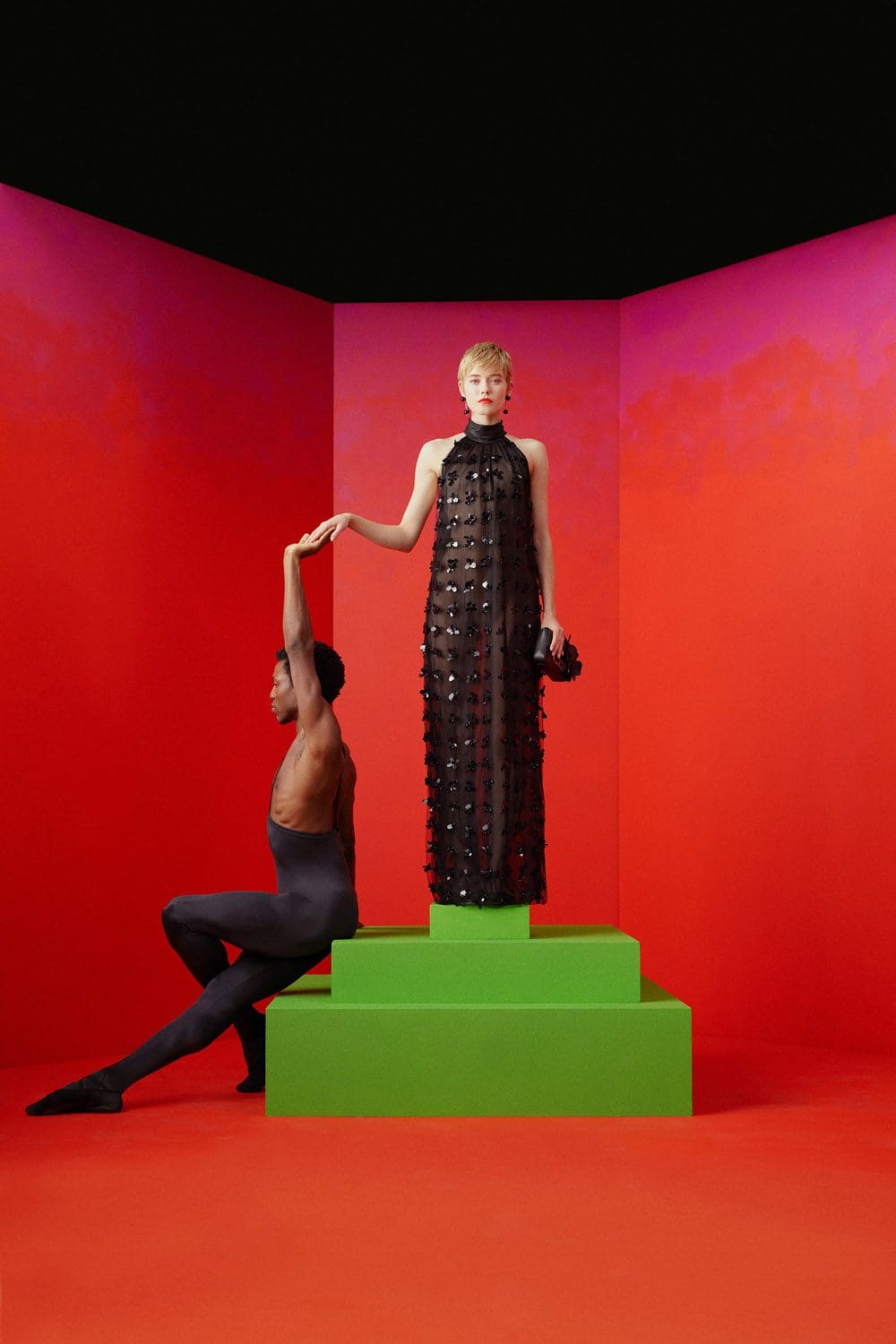 Carolina Herrera Pre-Fall 2022 by RUNWAY MAGAZINE