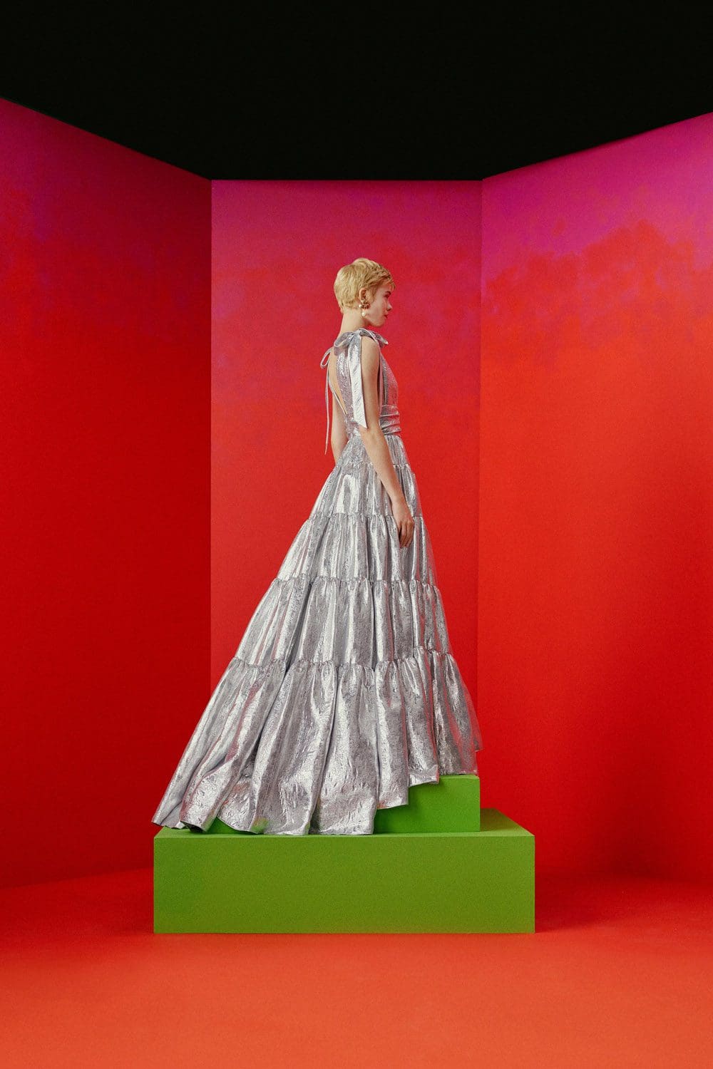 Carolina Herrera Pre-Fall 2022 by RUNWAY MAGAZINE