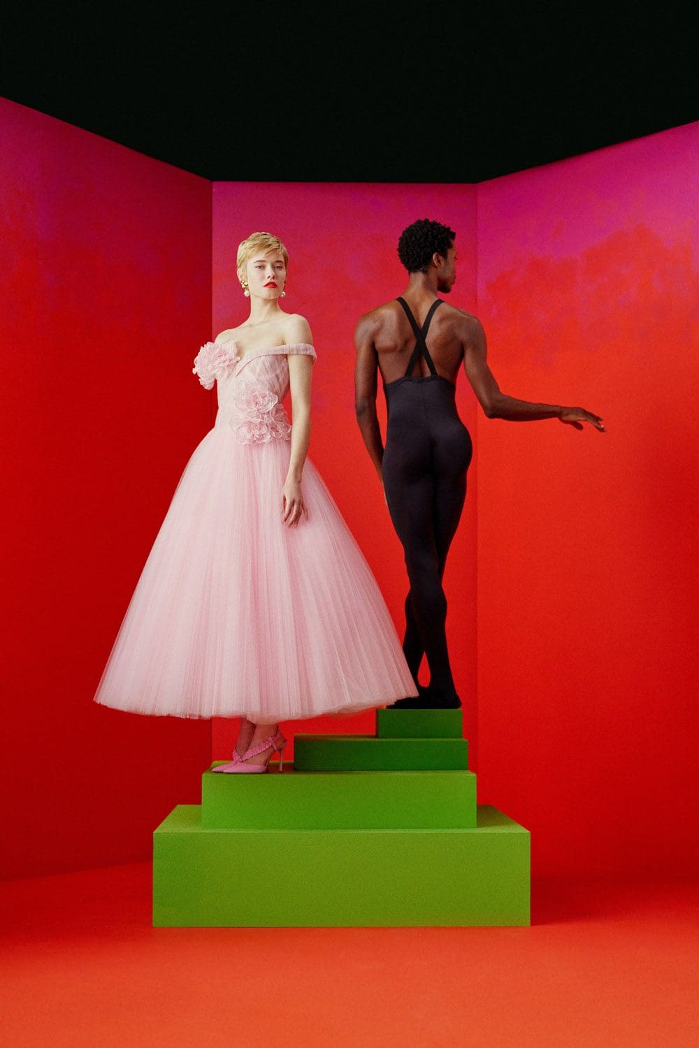 Carolina Herrera Pre-Fall 2022 by RUNWAY MAGAZINE