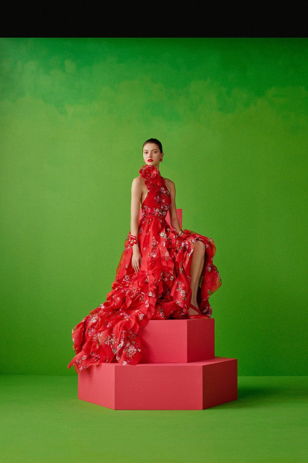 Carolina Herrera Pre-Fall 2022 by RUNWAY MAGAZINE