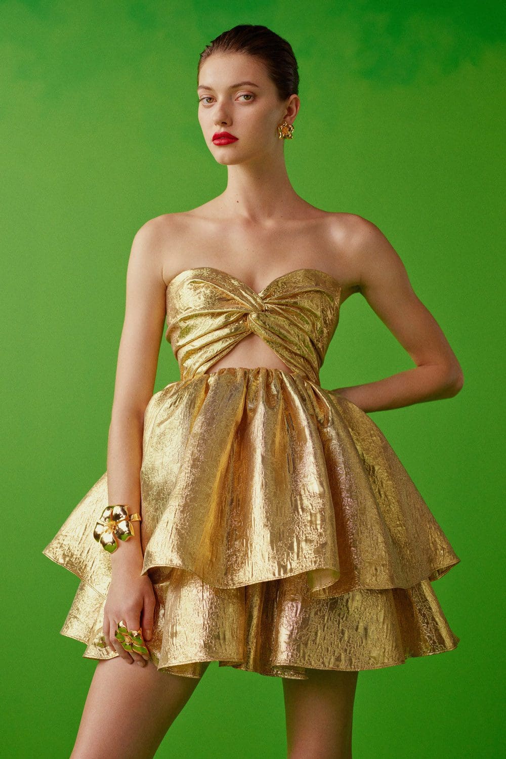 Carolina Herrera Pre-Fall 2022 by RUNWAY MAGAZINE