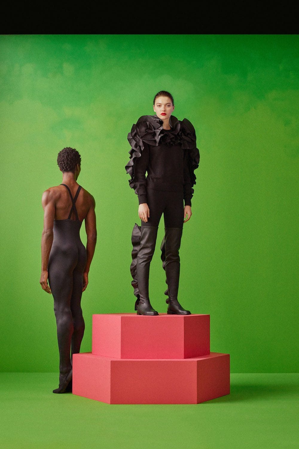 Carolina Herrera Pre-Fall 2022 by RUNWAY MAGAZINE
