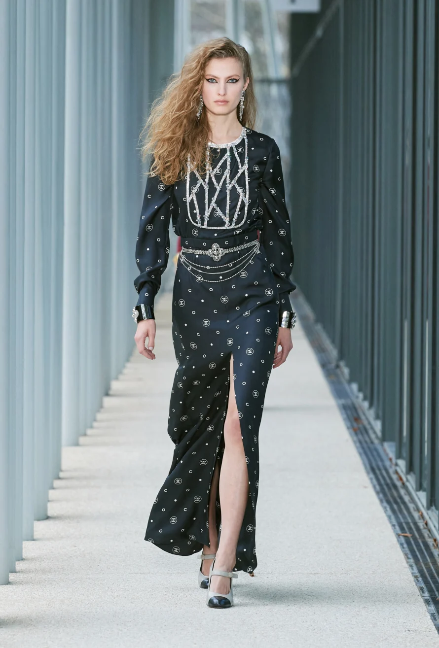 Chanel Metiers d'Art 2021-2022 por RUNWAY MAGAZINE