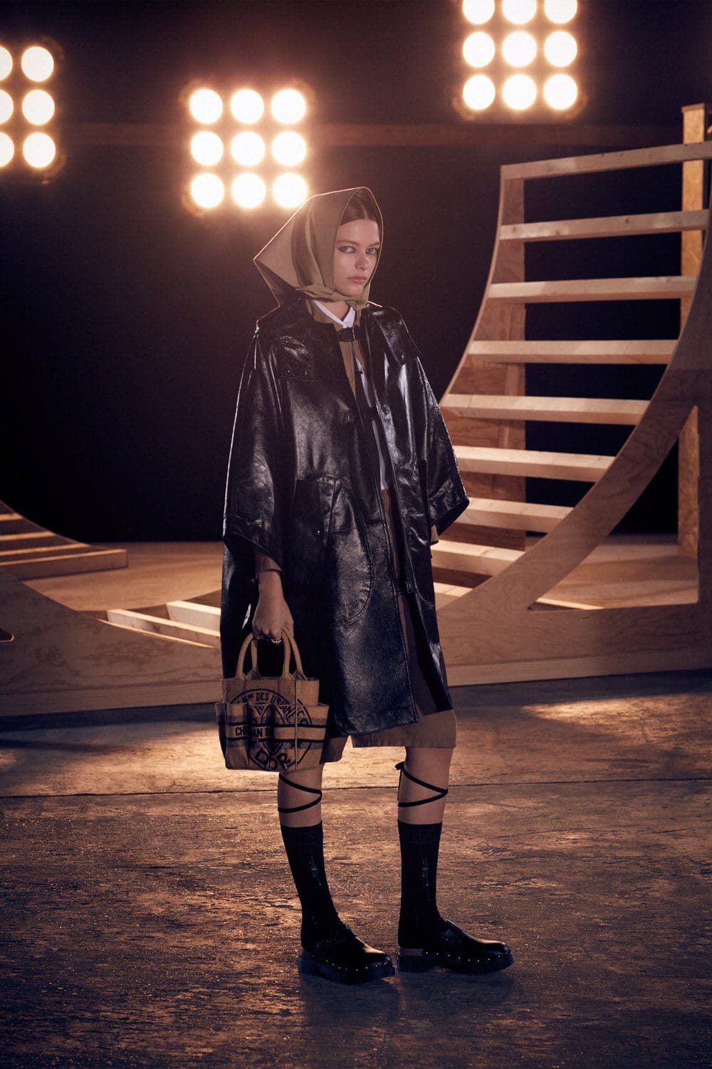 Dior Fall 2022 by RUNWAY MAGAZINE