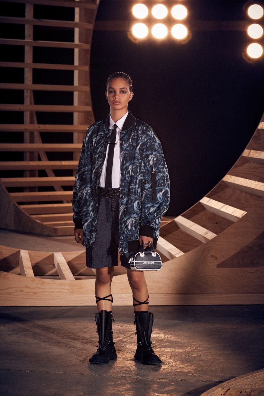 Dior Fall 2022 by RUNWAY MAGAZINE
