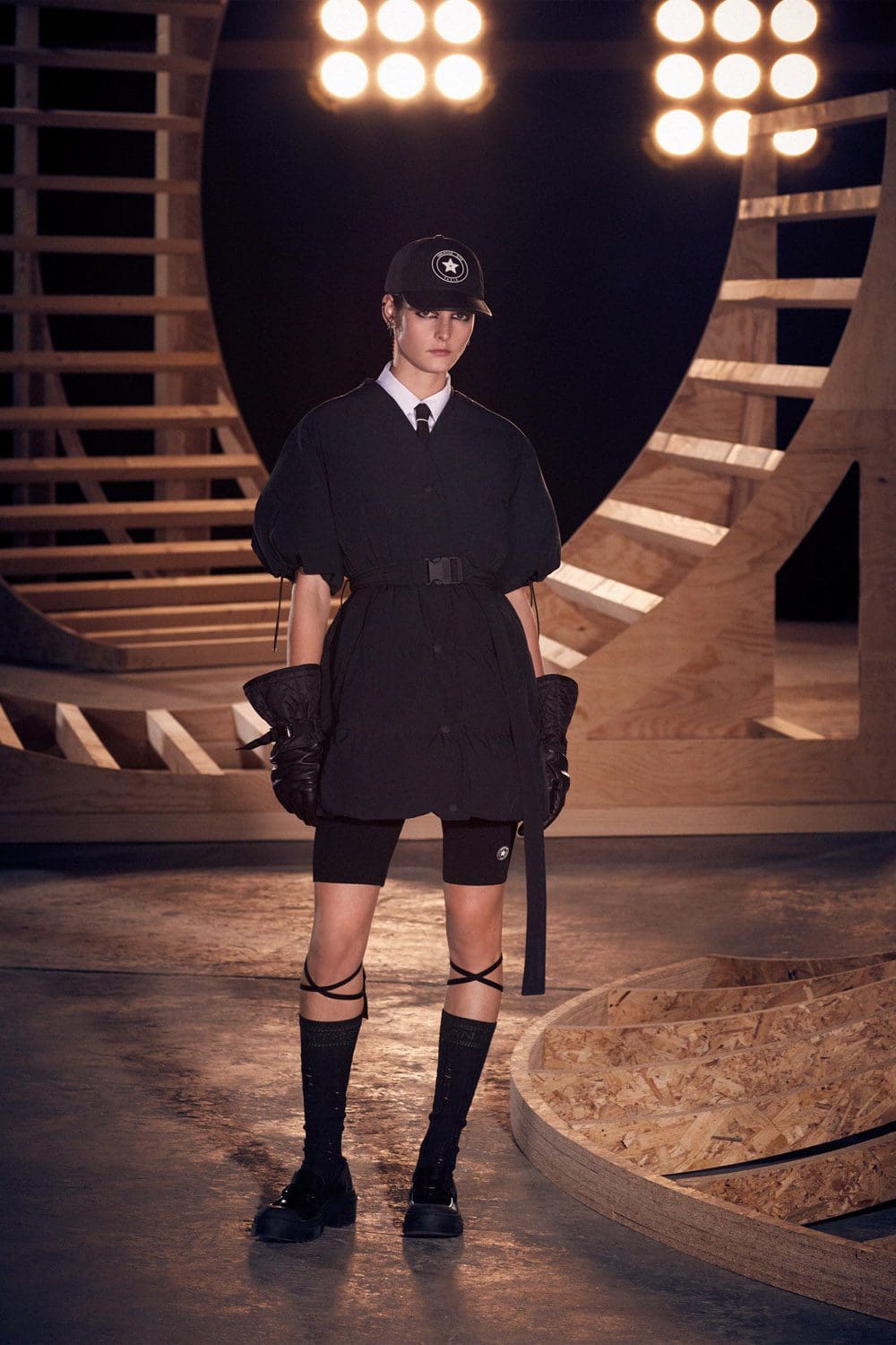 Dior Fall 2022 by RUNWAY MAGAZINE