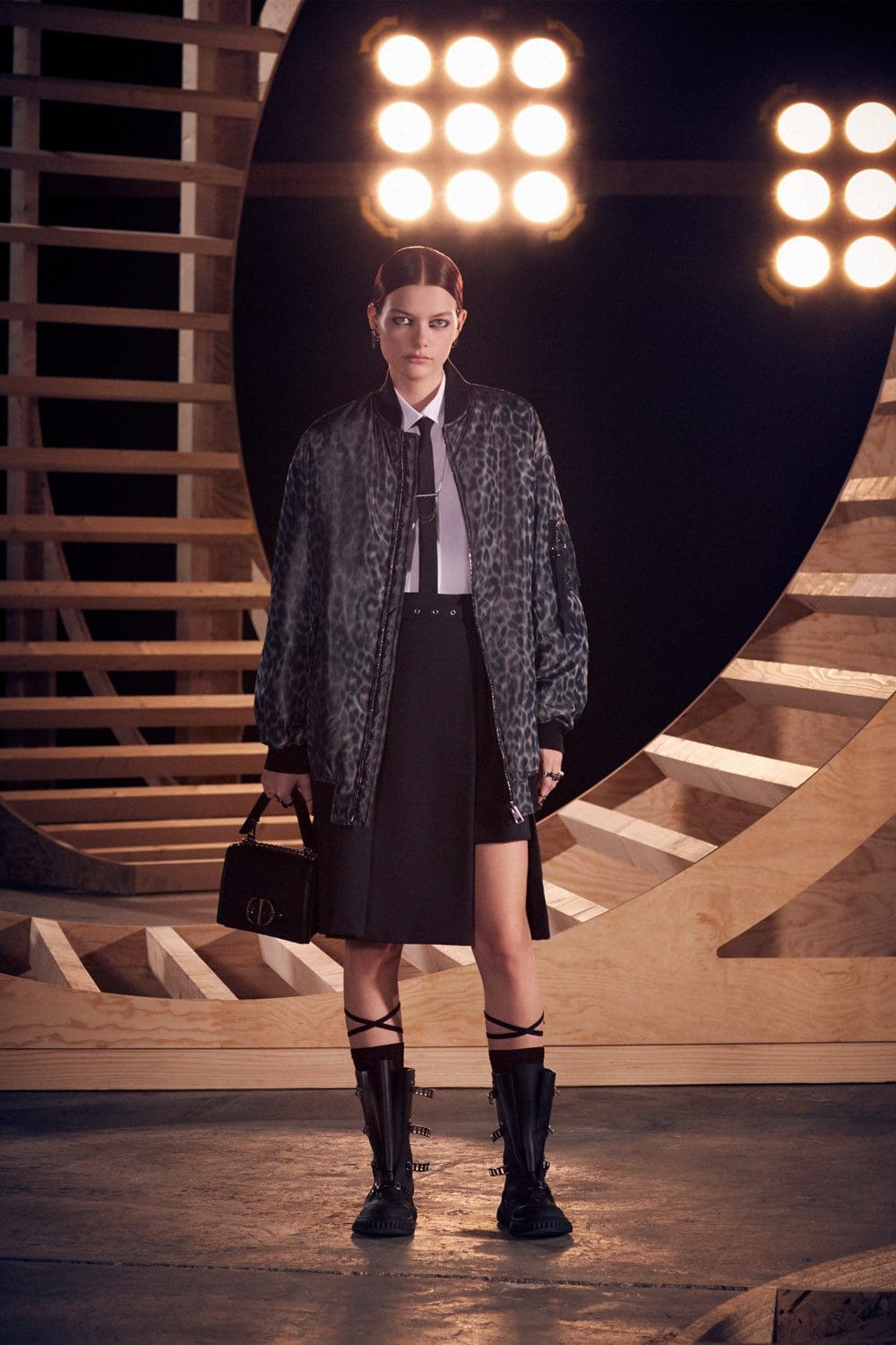 Dior Fall 2022 by RUNWAY MAGAZINE