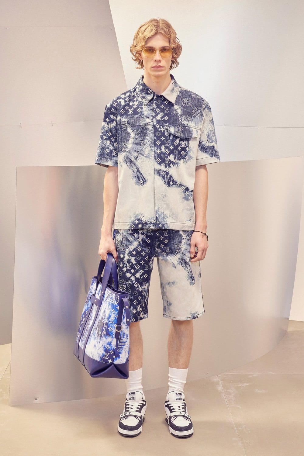 Мужская одежда Louis Vuitton Pre-Fall 2022 в Париже от производителя RUNWAY ЖУРНАЛ