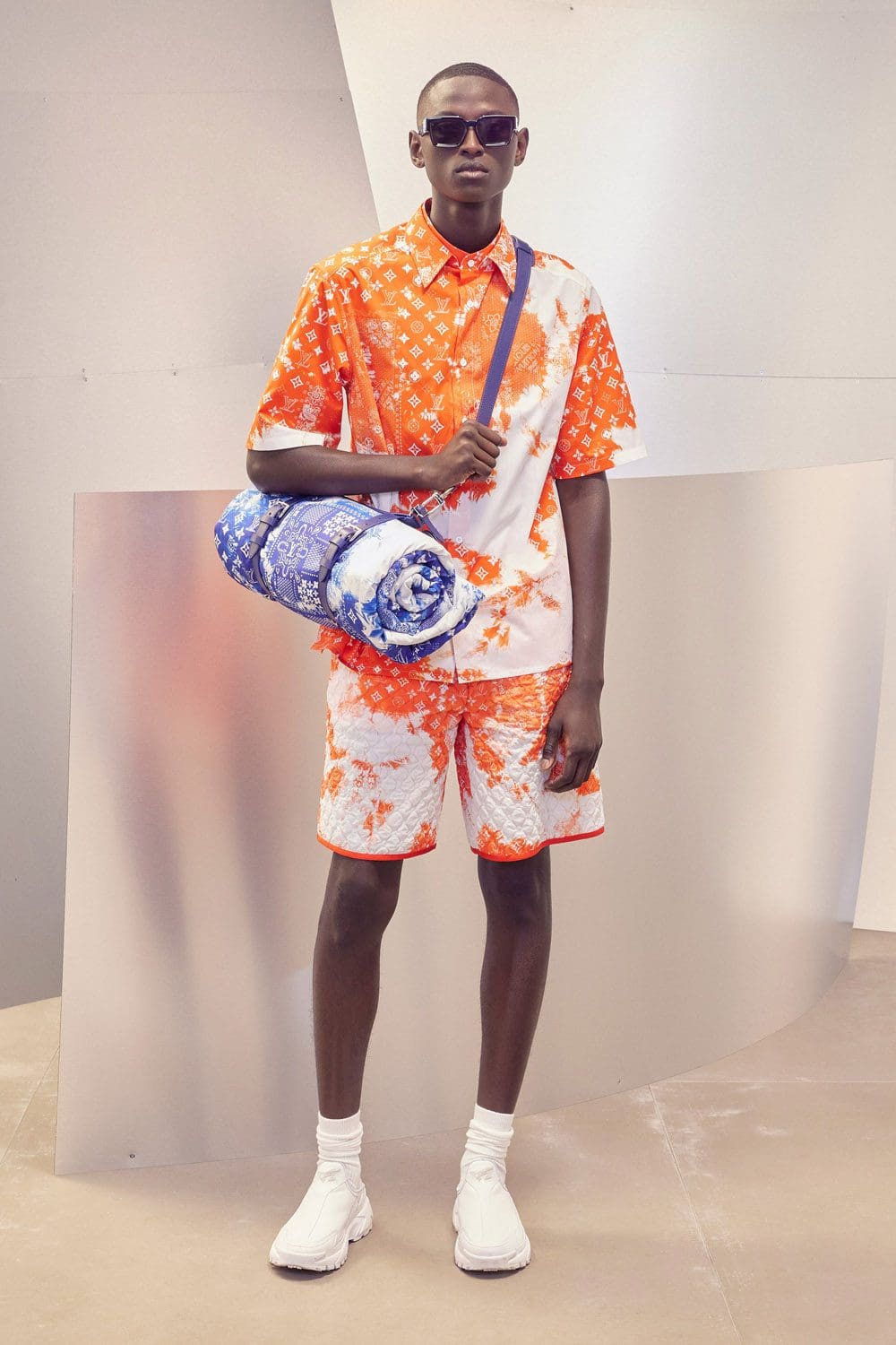 Мужская одежда Louis Vuitton Pre-Fall 2022 в Париже от производителя RUNWAY ЖУРНАЛ