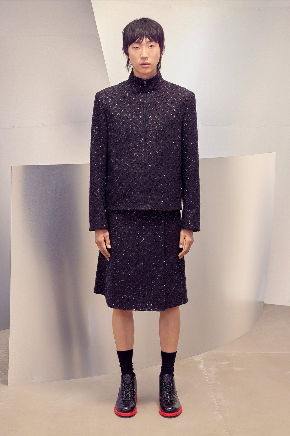Мужская одежда Louis Vuitton Pre-Fall 2022 в Париже от производителя RUNWAY ЖУРНАЛ