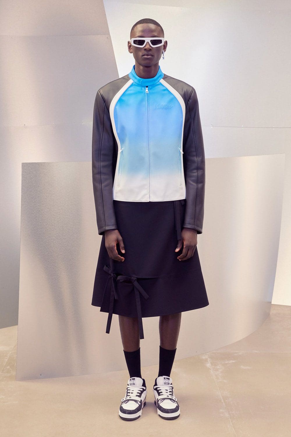 Мужская одежда Louis Vuitton Pre-Fall 2022 в Париже от производителя RUNWAY ЖУРНАЛ