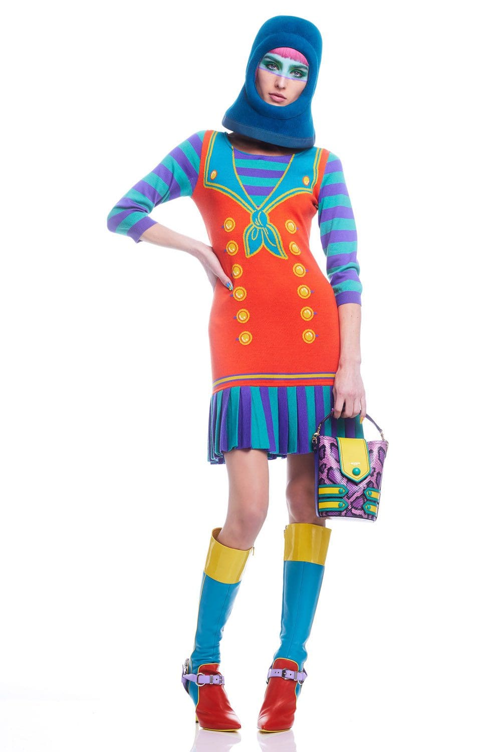 Moschino by Jeremy Scott Pre-Fall 2022 by RUNWAY MAGAZINE