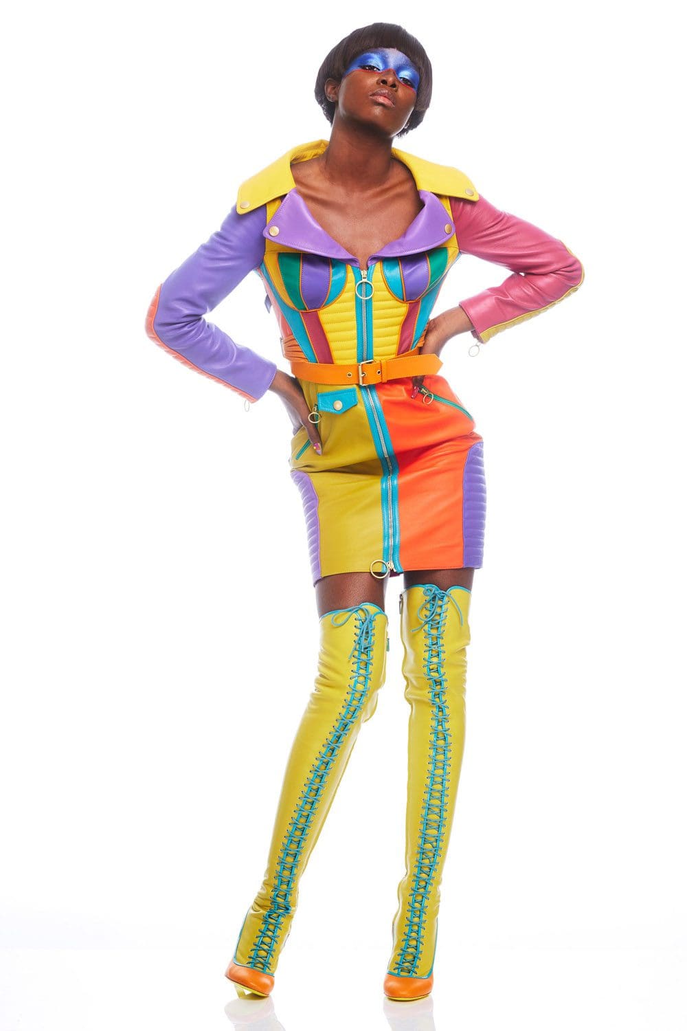 Moschino by Jeremy Scott Pre-Fall 2022 by RUNWAY MAGAZINE